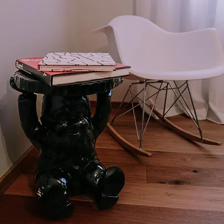 L'architetta Holiday * La Morra